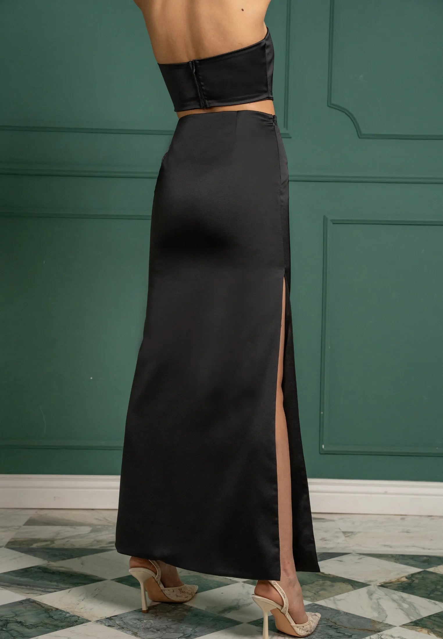 Column skirt - retro
