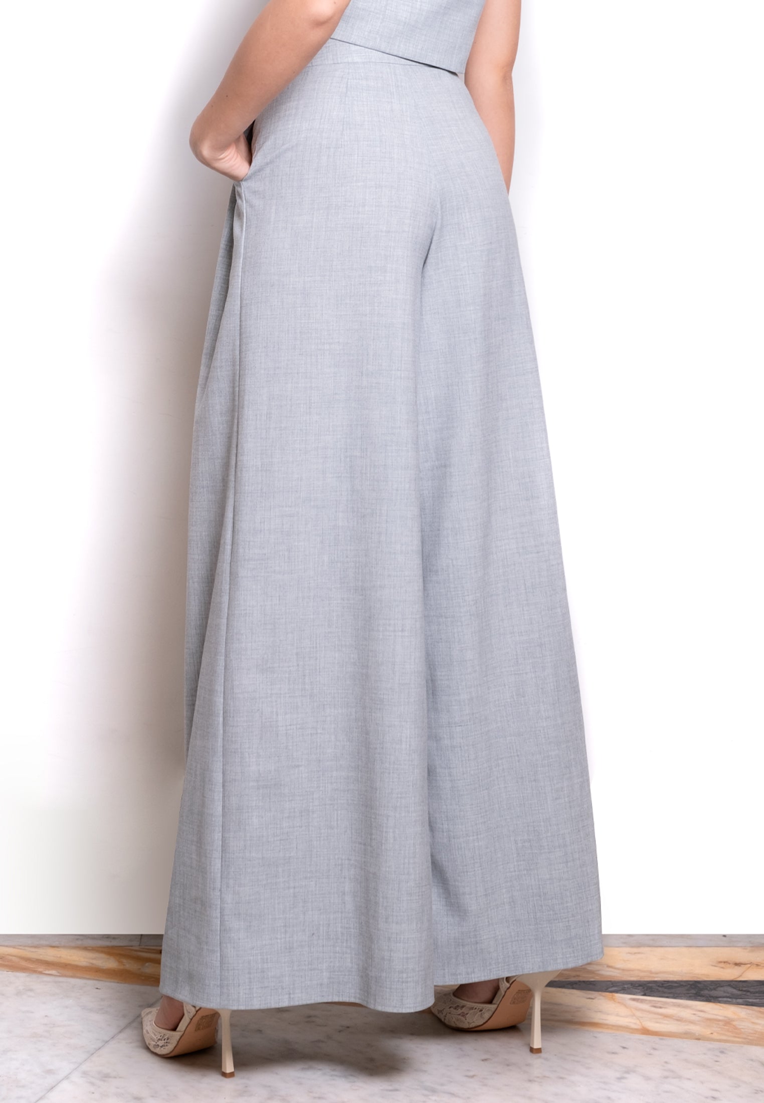 Pantalone wide-leg a vita alta